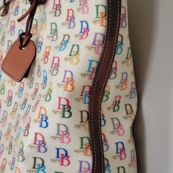 Dooney & Bourke RARE, VTG, AWL, Y2K DB1975 Rainbow Large Zip Tote, DUCK Fob - Picture 7 of 16
